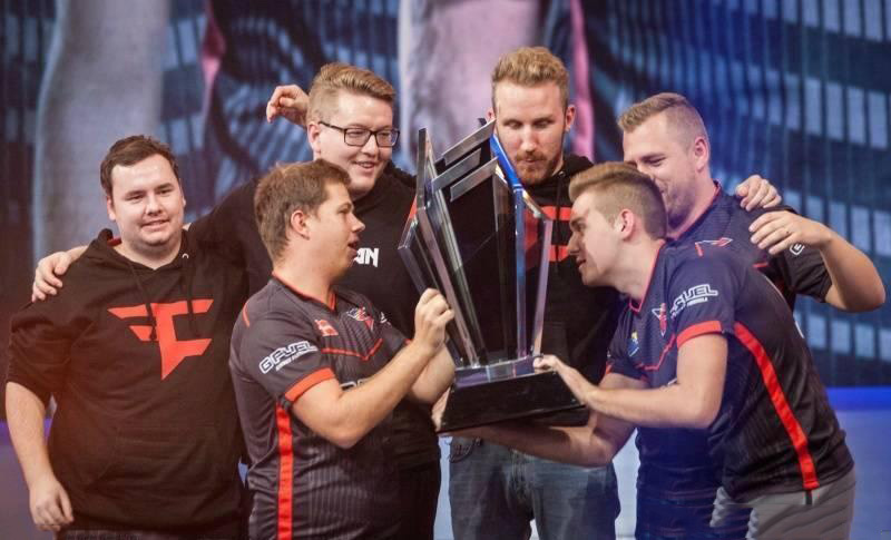 Fnatic 解释了他们为什么在 Starladder Budapest Major 2025 之前用 JACKASMO 替换了 CYPHER