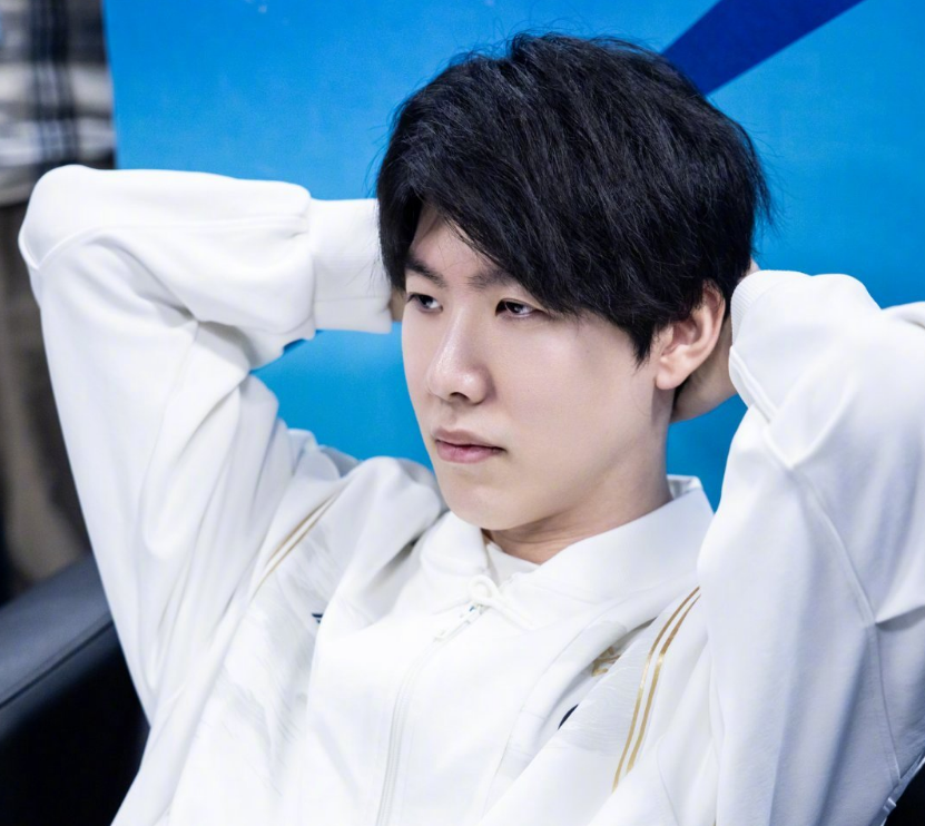 LEC VIT小蜜蜂战队表示：欢迎来到欧洲，Bo人！