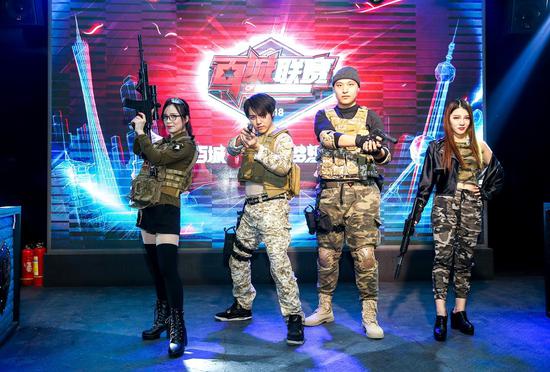 Anyone's Legend 战胜 CTBC Flying Oyster 进入 2025 年全球总决赛季后赛