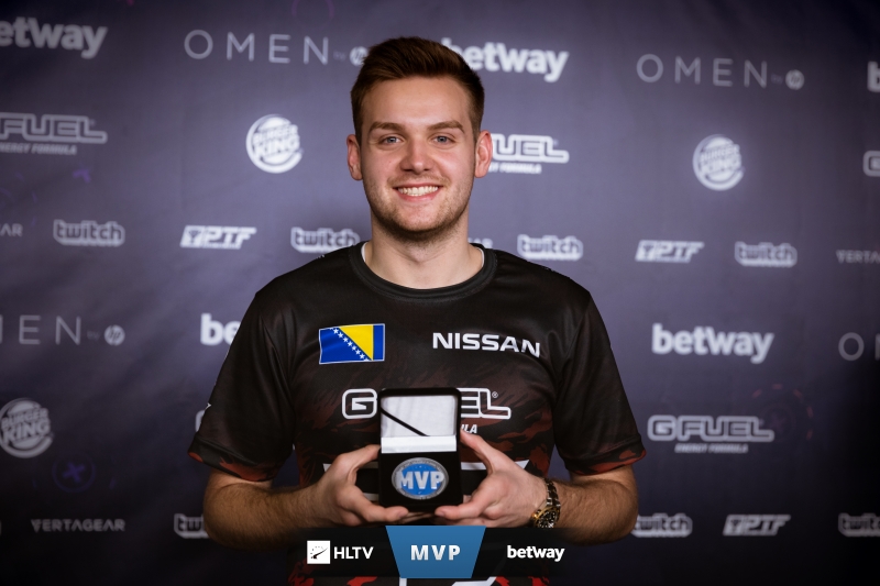 LPL夏季赛W8D3：OMG力争五连胜， LNG Esports ／JDG迎来强强对决